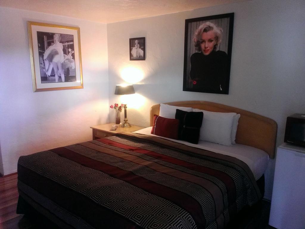 El Trovatore Motel Kingman Camera foto